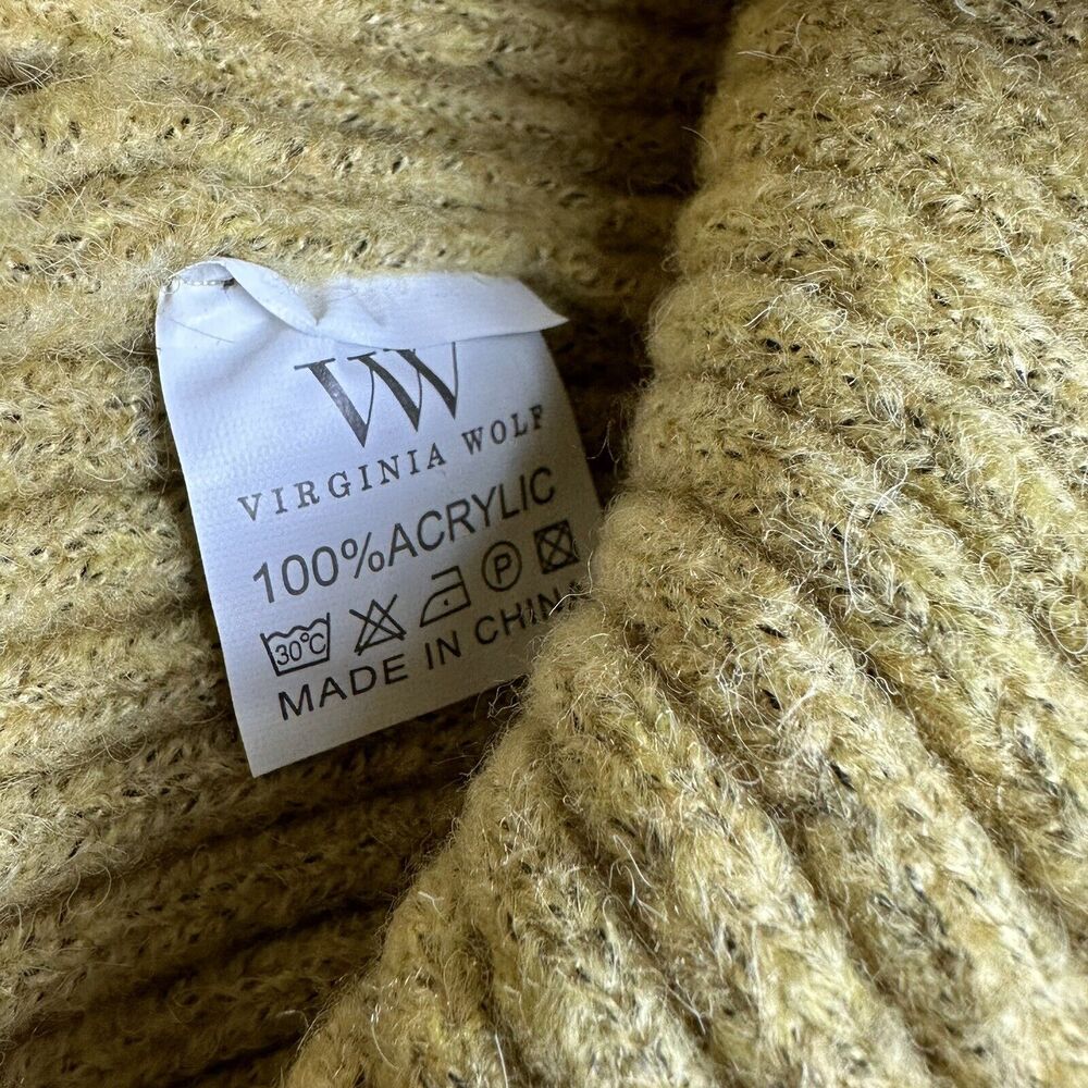 Virginia Wolf NYC Soft Pom Pom Beanie Hat Sunray Sunshine - Picture 5 of 5